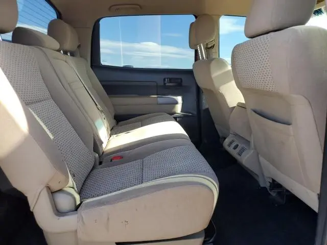 2013 TOYOTA TUNDRA CREWMAX SR5  