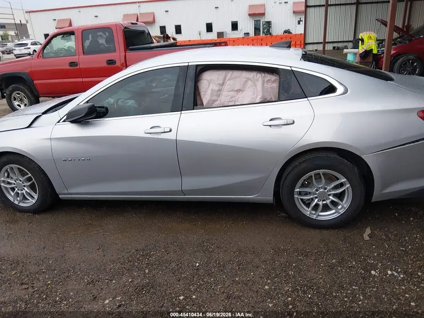 2017 CHEVROLET MALIBU LS