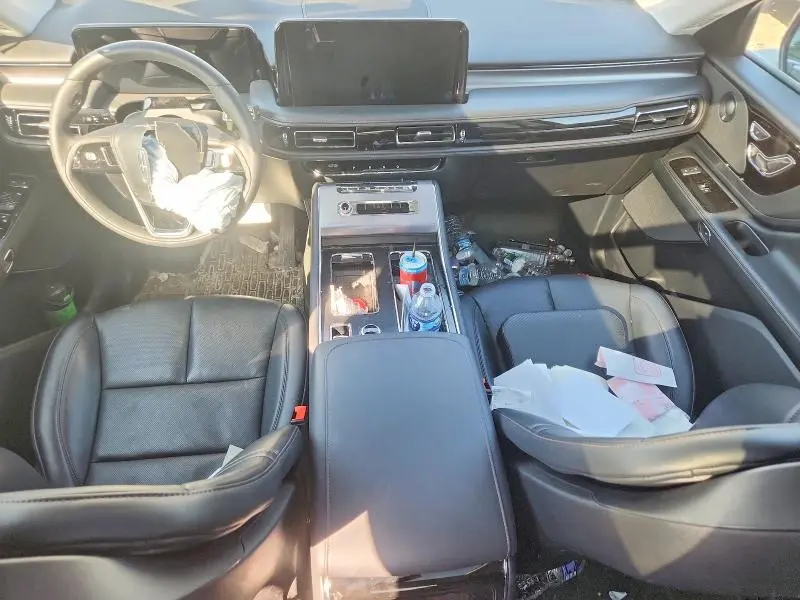 2025 LINCOLN AVIATOR   