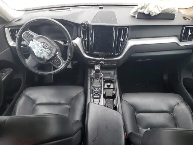 2019 VOLVO XC60 T5 MOMENTUM  