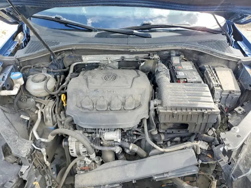 2018 VOLKSWAGEN TIGUAN SE/SEL  