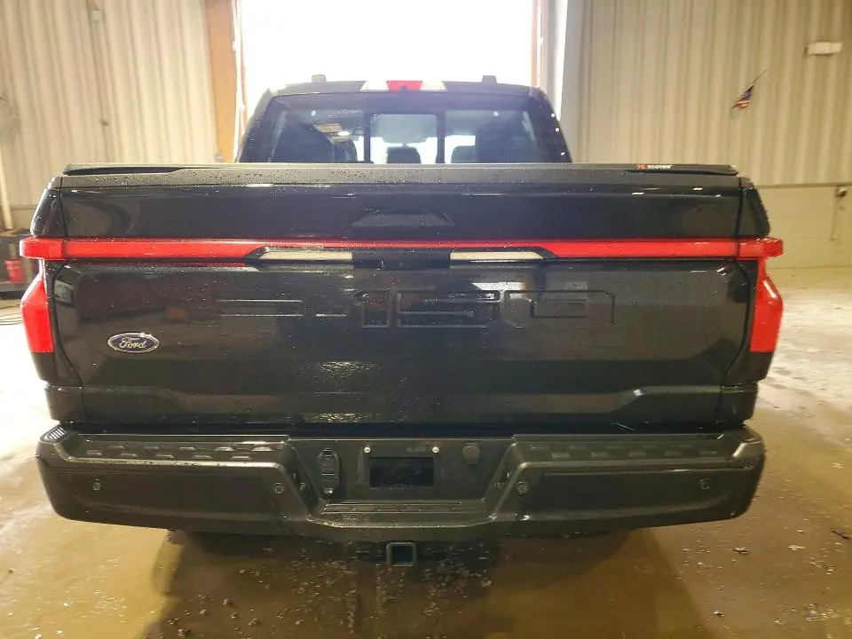 2023 FORD F150 LIGHTNING PRO  