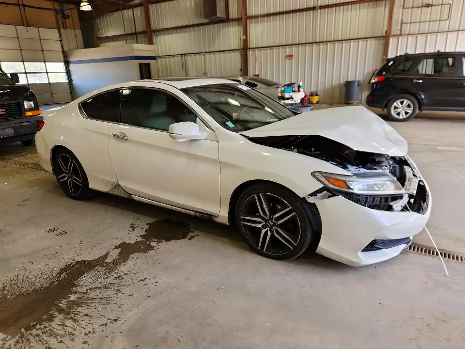 2016 HONDA ACCORD TOURING  