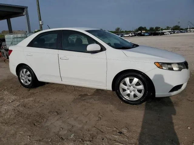 2011 KIA FORTE LX  