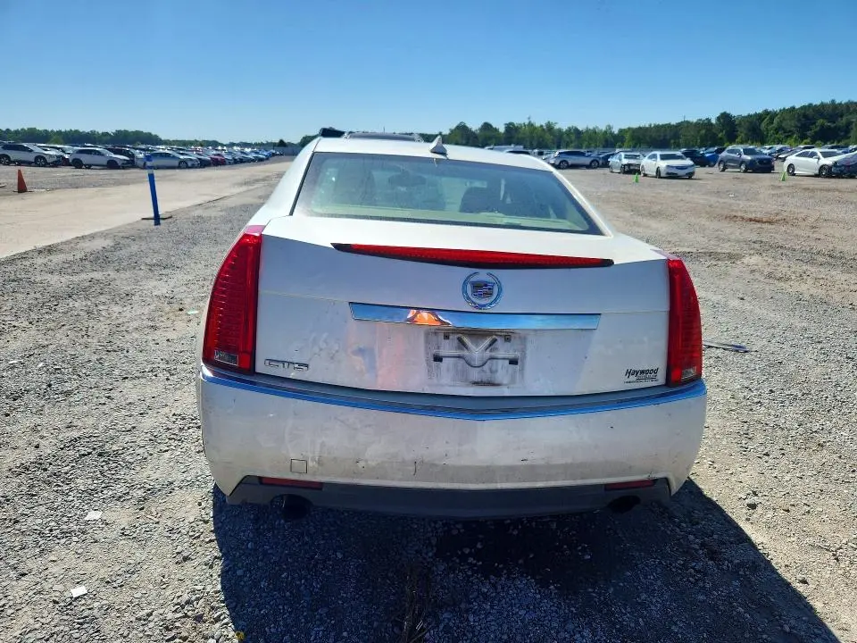 2010 CADILLAC CTS LUXURY COLLECTION  