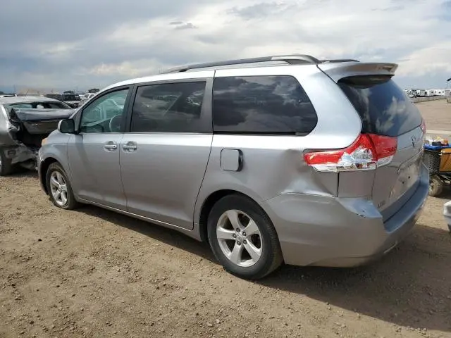 2011 TOYOTA SIENNA LE  