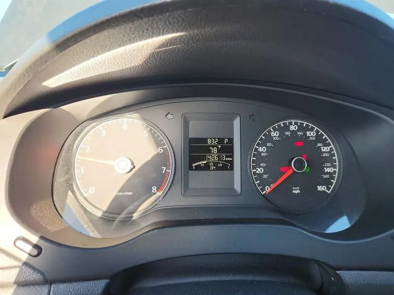 2011 VOLKSWAGEN JETTA SE  