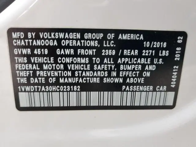 2017 VOLKSWAGEN PASSAT R-LINE  