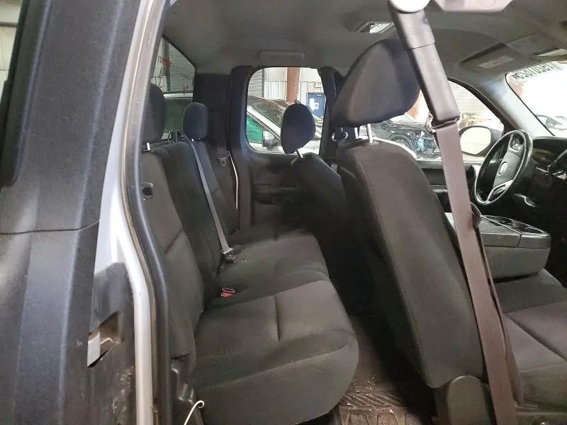 2011 CHEVROLET SILVERADO K1500 LT  