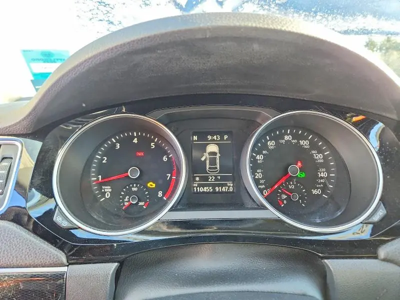 2016 VOLKSWAGEN JETTA SEL  