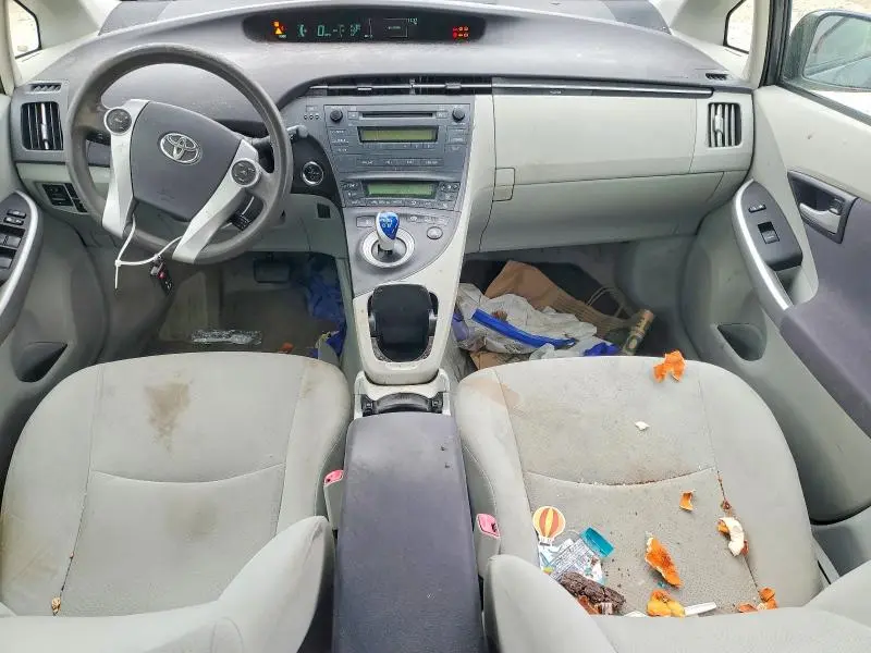 2011 TOYOTA PRIUS TWO  
