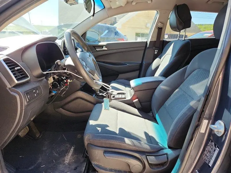 2019 HYUNDAI TUCSON SE  
