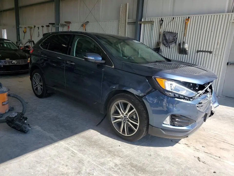 2019 FORD EDGE TITANIUM  