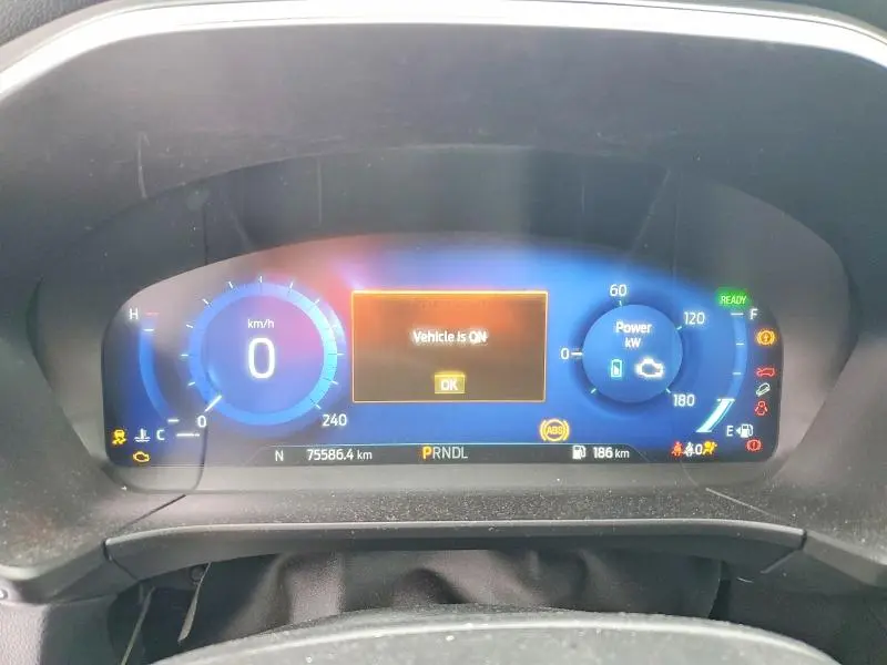 2021 FORD ESCAPE TITANIUM  