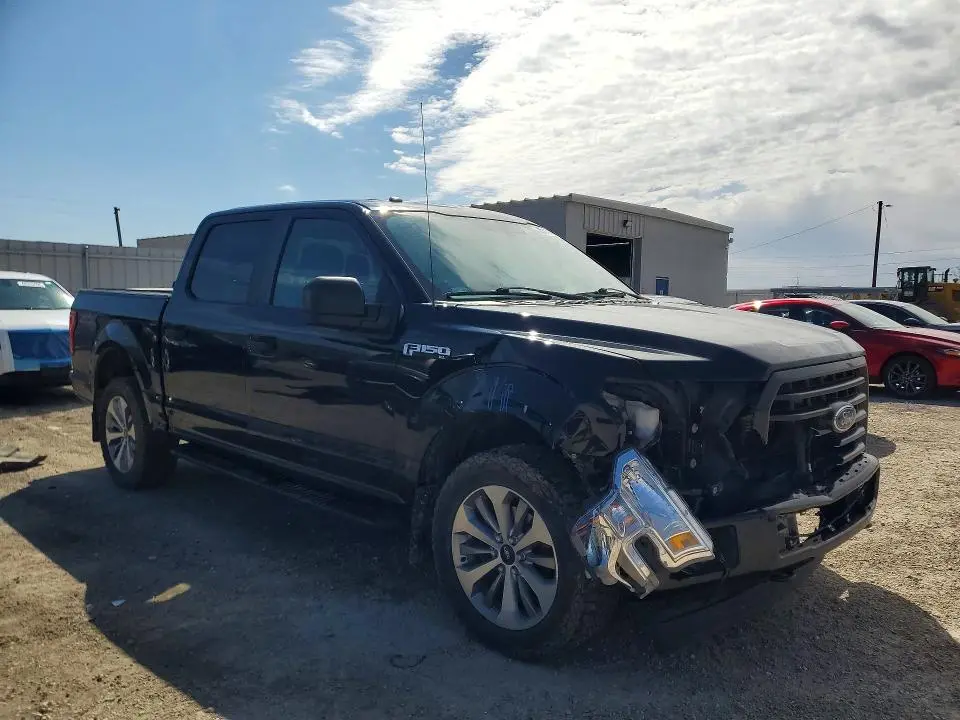 2017 FORD F150 SUPERCREW  