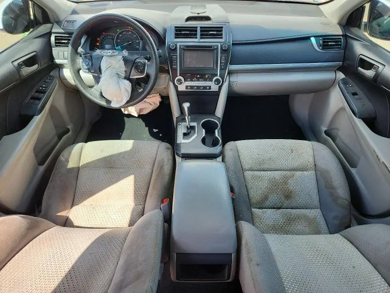 2014 TOYOTA CAMRY LE  