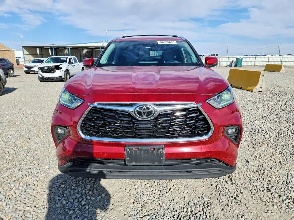 2022 TOYOTA HIGHLANDER LIMITED  