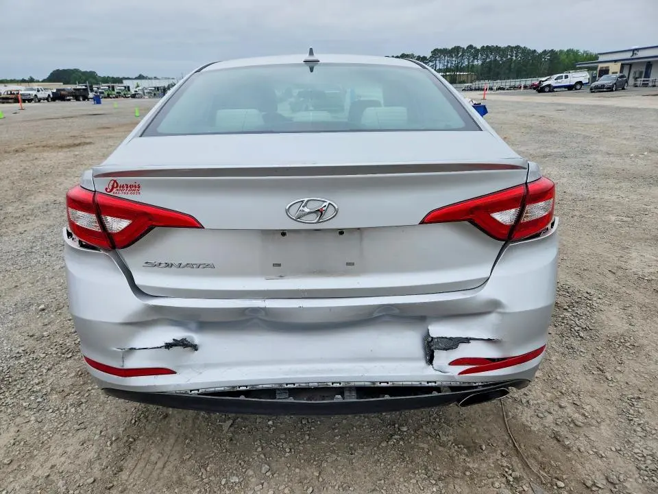 2017 HYUNDAI SONATA SE  
