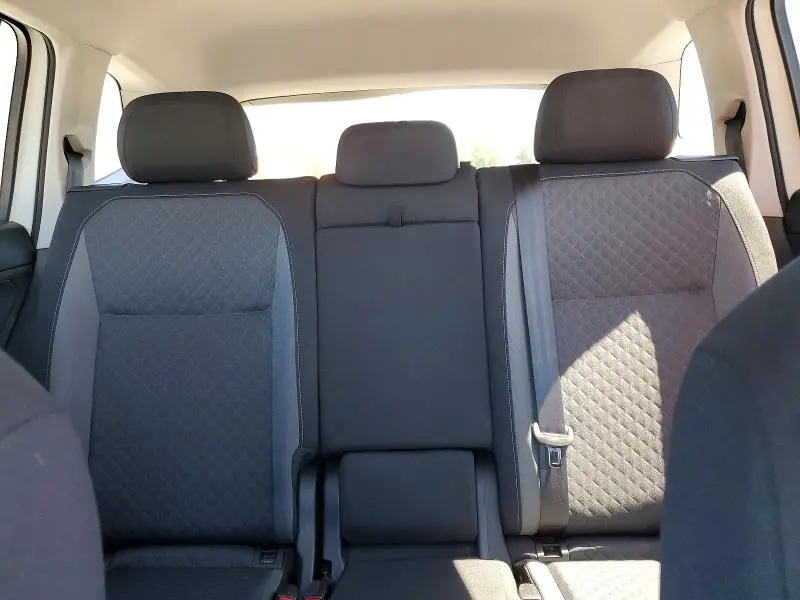 2018 VOLKSWAGEN TIGUAN S  
