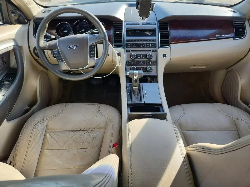 2011 FORD TAURUS SEL  