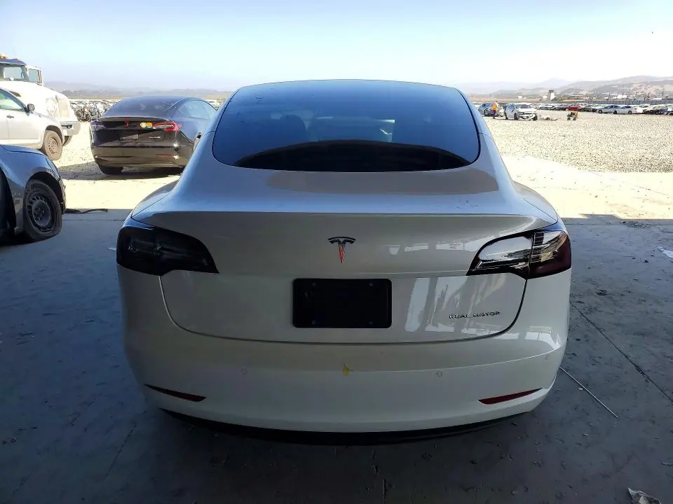2019 TESLA MODEL 3   