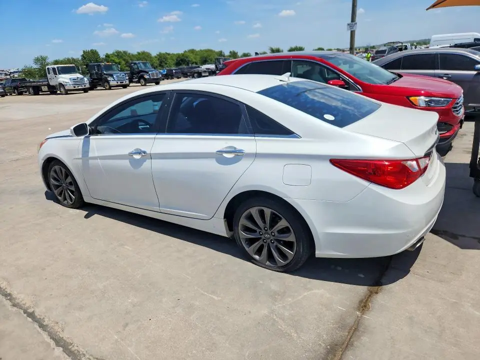 2011 HYUNDAI SONATA SE  