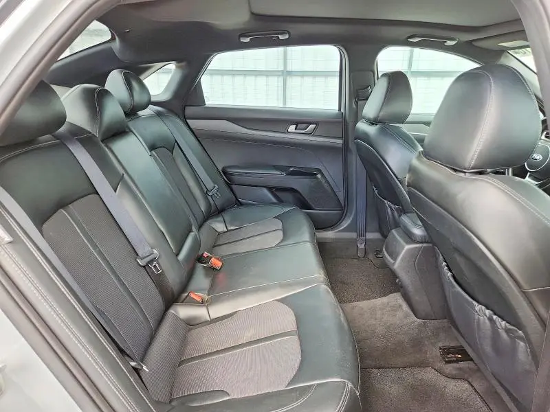 2021 KIA K5 GT LINE  