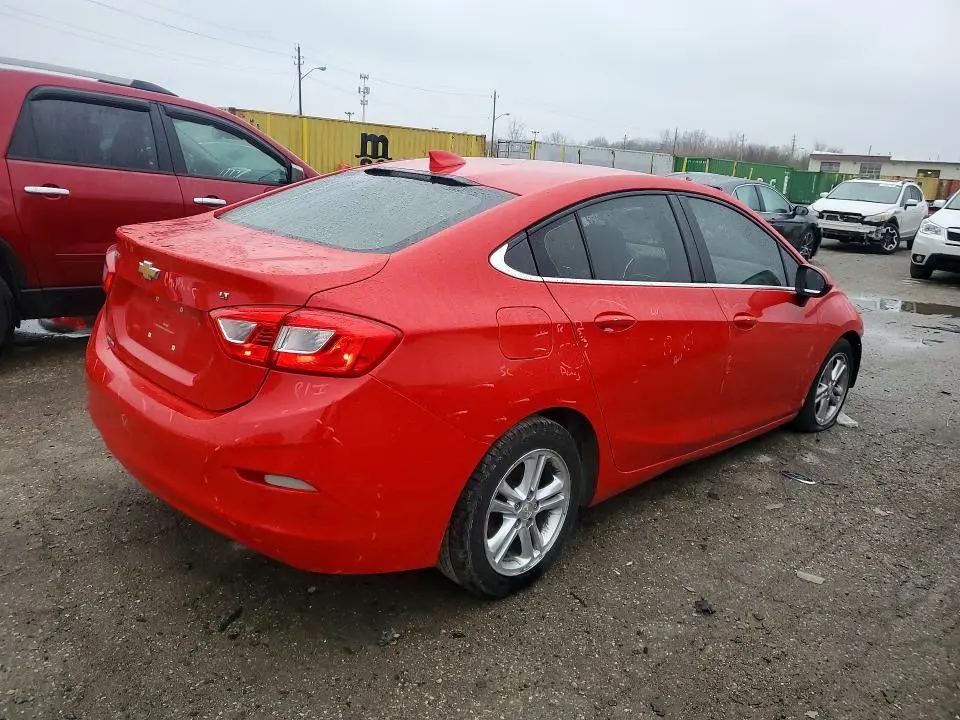 2017 CHEVROLET CRUZE LT  