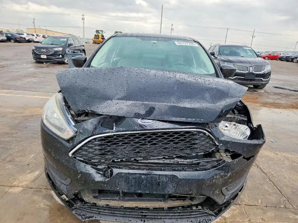 2018 FORD FOCUS SE  