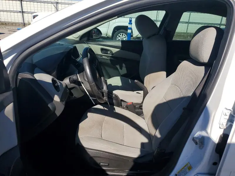 2013 CHEVROLET CRUZE LT  