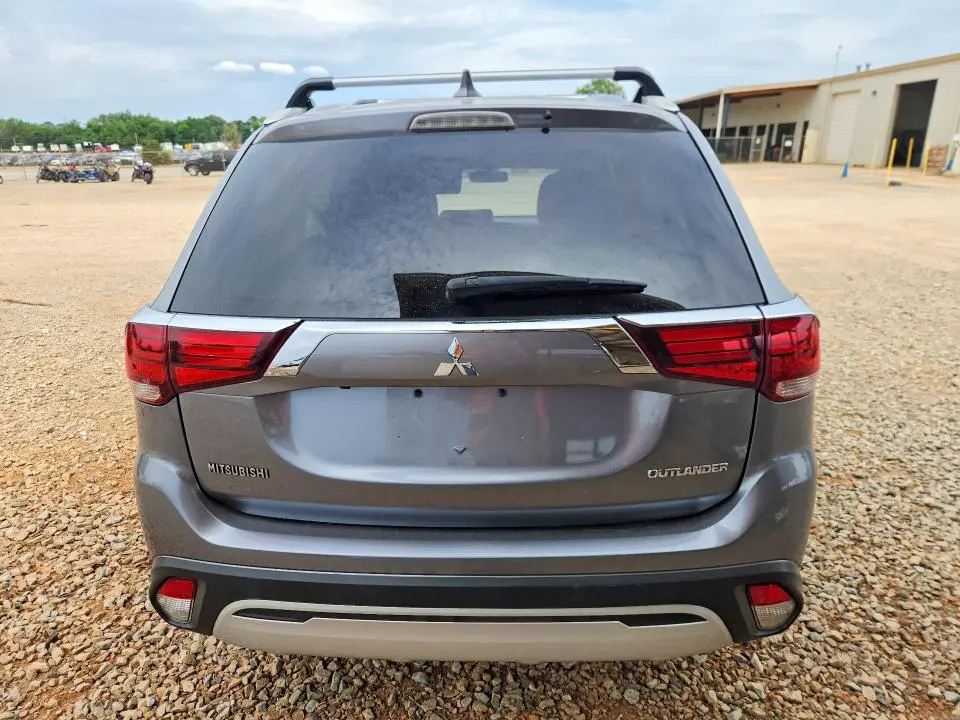 2019 MITSUBISHI OUTLANDER ES  