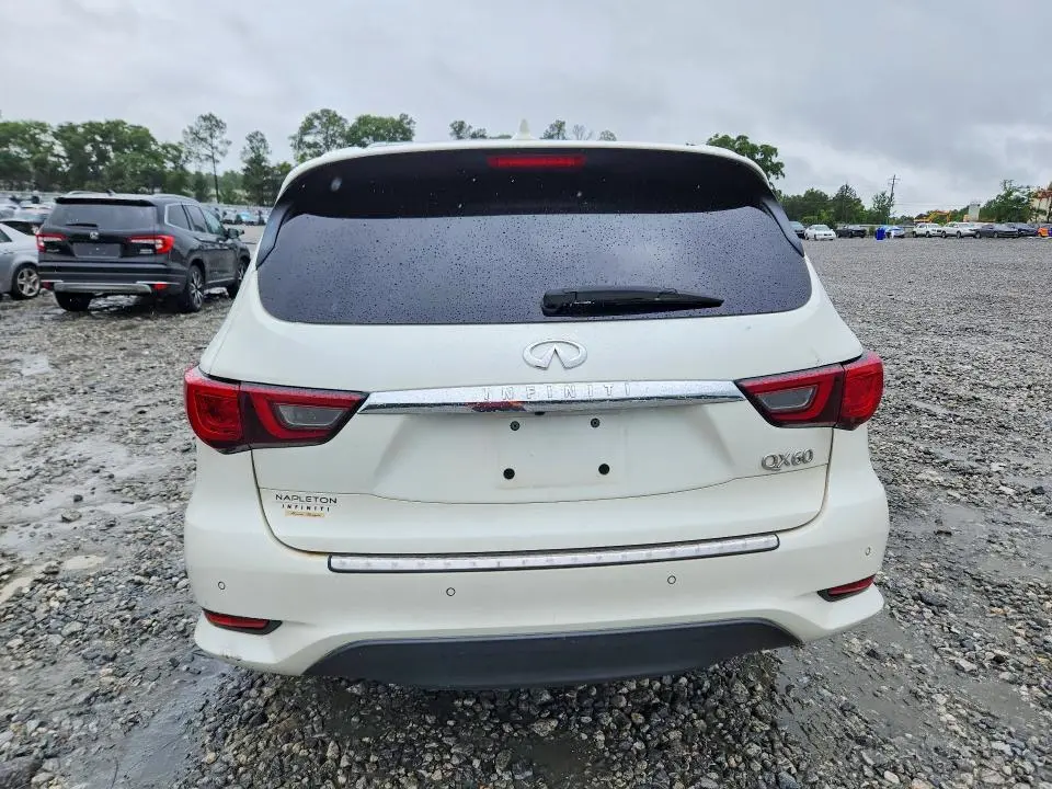 2019 INFINITI QX60 LUXE  