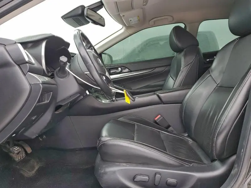 2020 NISSAN MAXIMA SV  