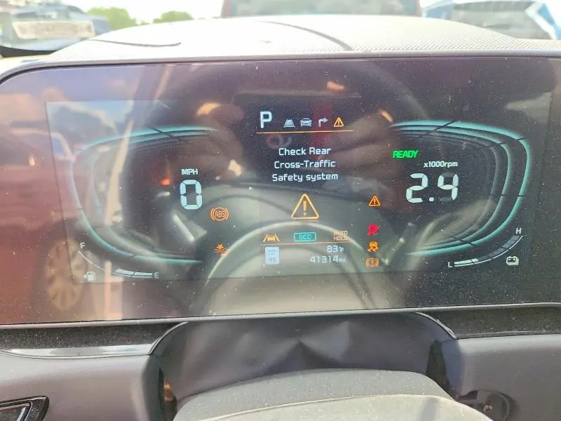 2024 KIA NIRO EX  