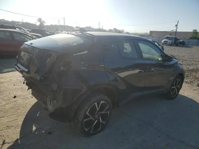 2020 TOYOTA C-HR XLE  