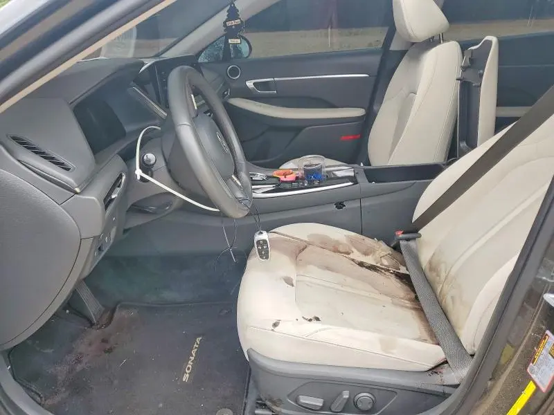 2022 HYUNDAI SONATA SEL  