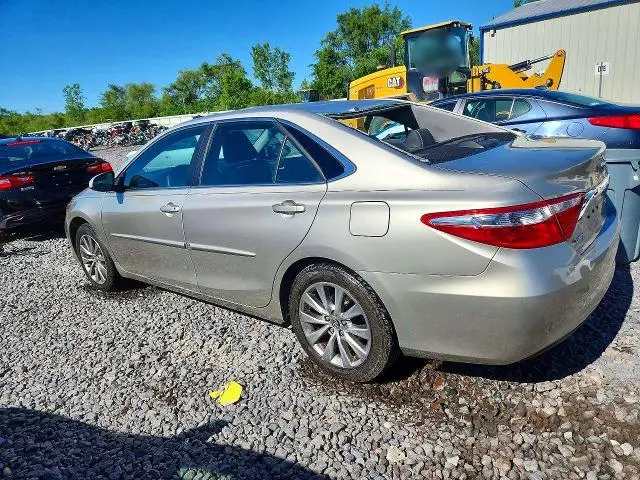 2017 TOYOTA CAMRY XLE  