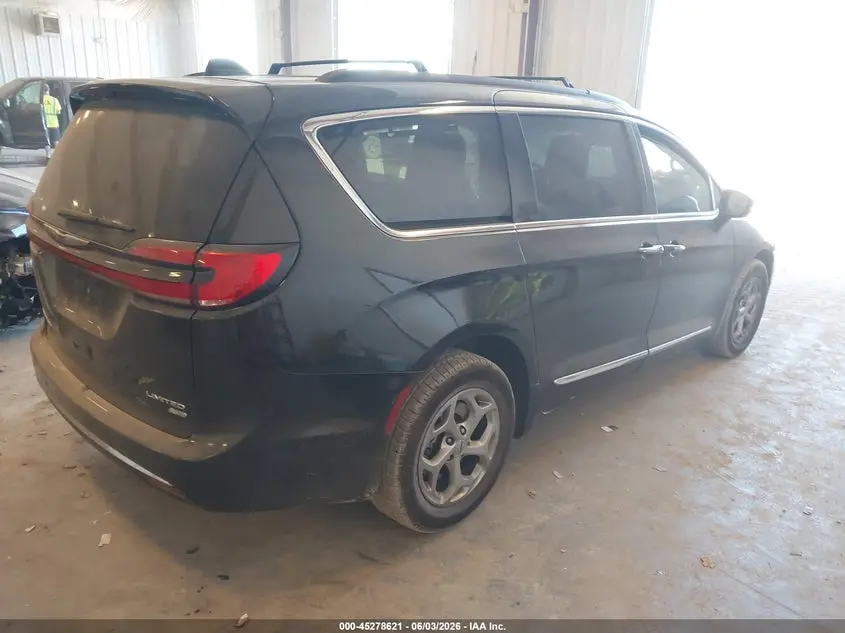 2022 CHRYSLER PACIFICA LIMITED AWD