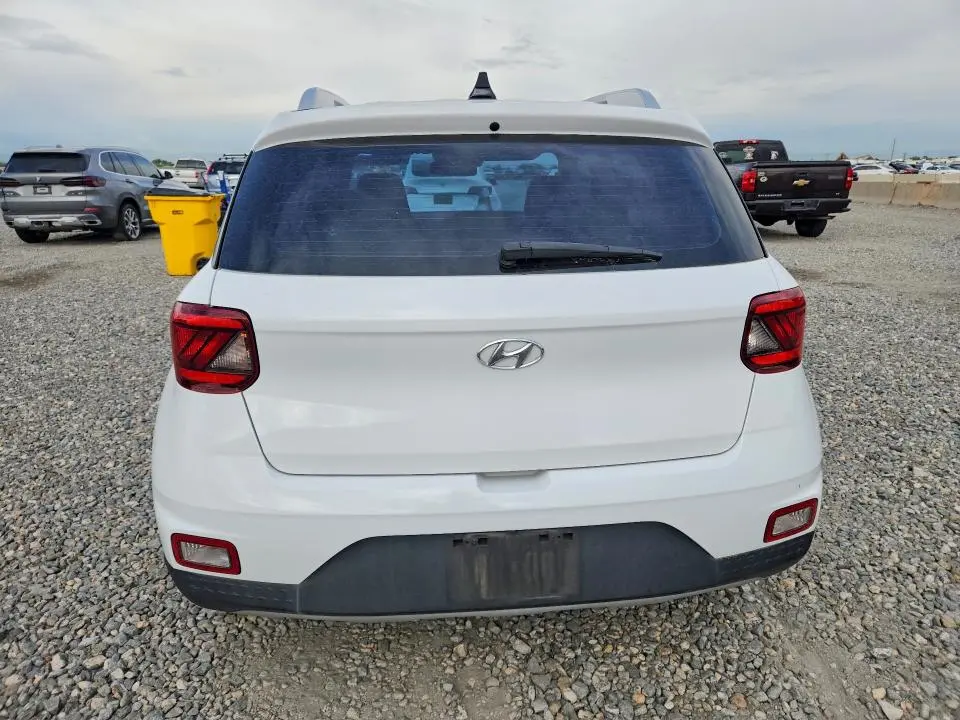 2022 HYUNDAI VENUE SEL  