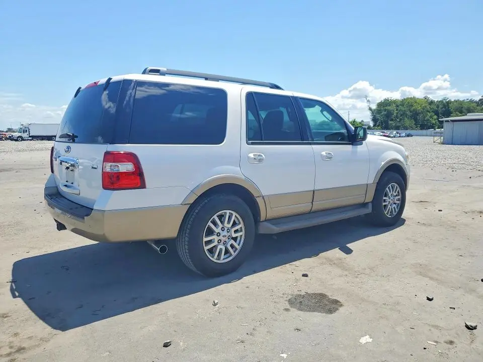 2011 FORD EXPEDITION XLT  