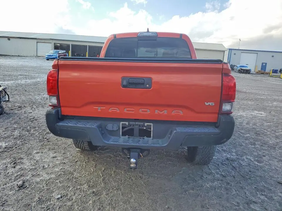 2018 TOYOTA TACOMA TRD OFF-ROAD  