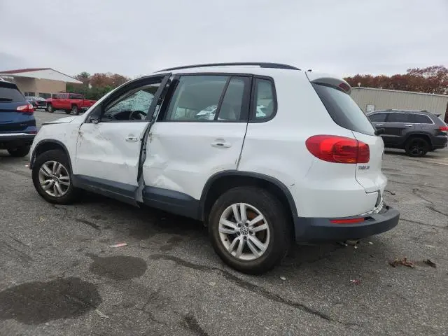 2017 VOLKSWAGEN TIGUAN S  