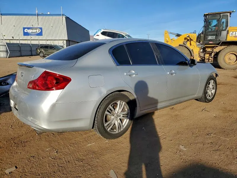 2011 INFINITI G37 BASE  