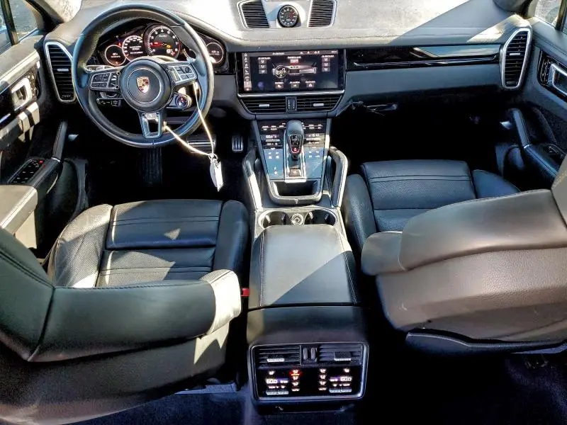 2020 PORSCHE CAYENNE TURBO COUPE  