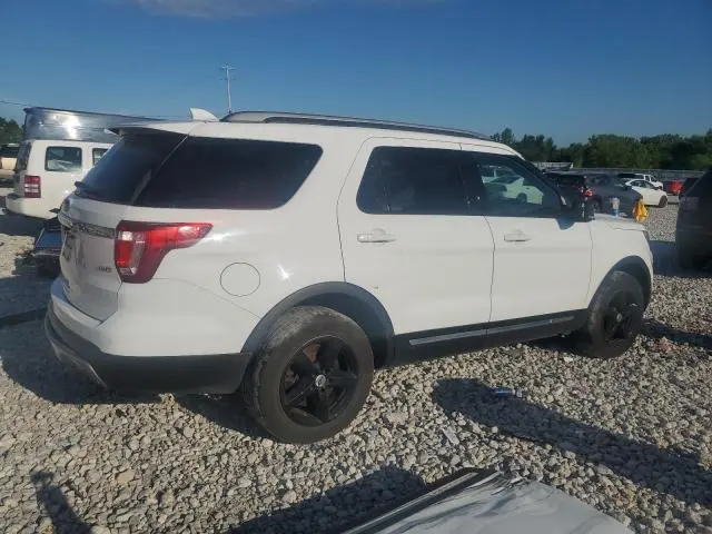 2017 FORD EXPLORER XLT  