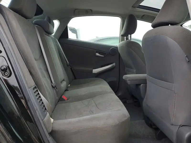 2011 TOYOTA PRIUS THREE  