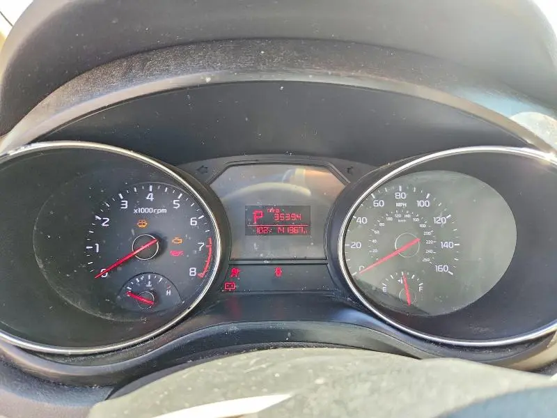 2017 KIA SEDONA LX  