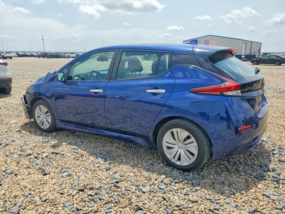 2021 NISSAN LEAF S  