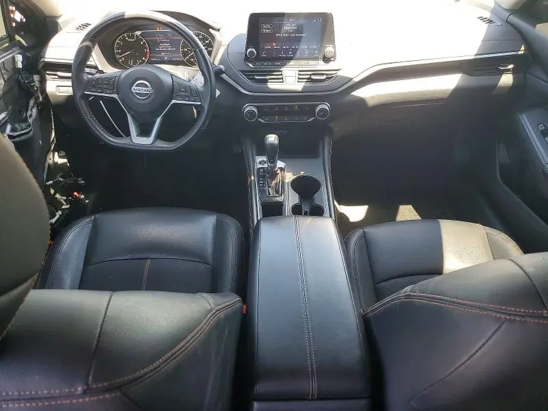 2022 NISSAN ALTIMA SR  