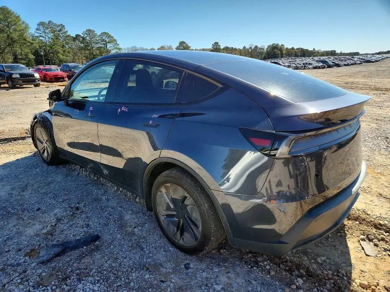 2026 TESLA MODEL Y   